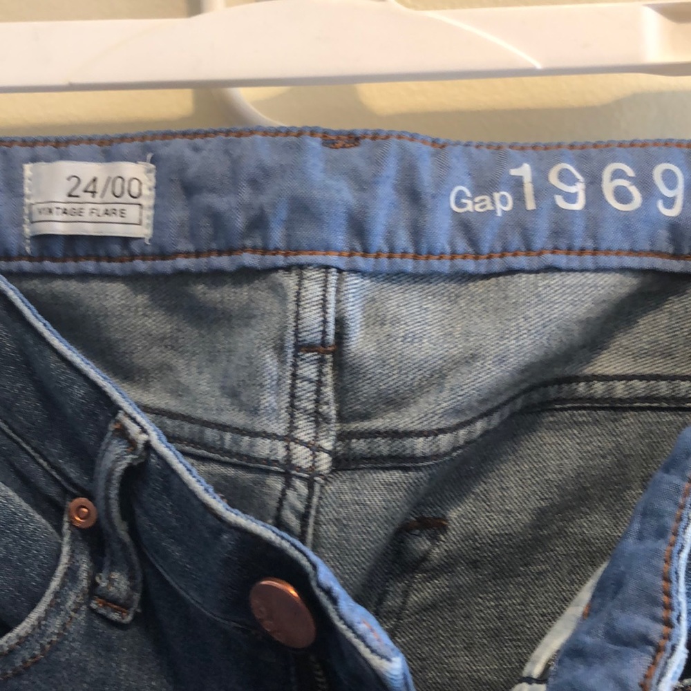 Gap jean please note bottom hem is cut.